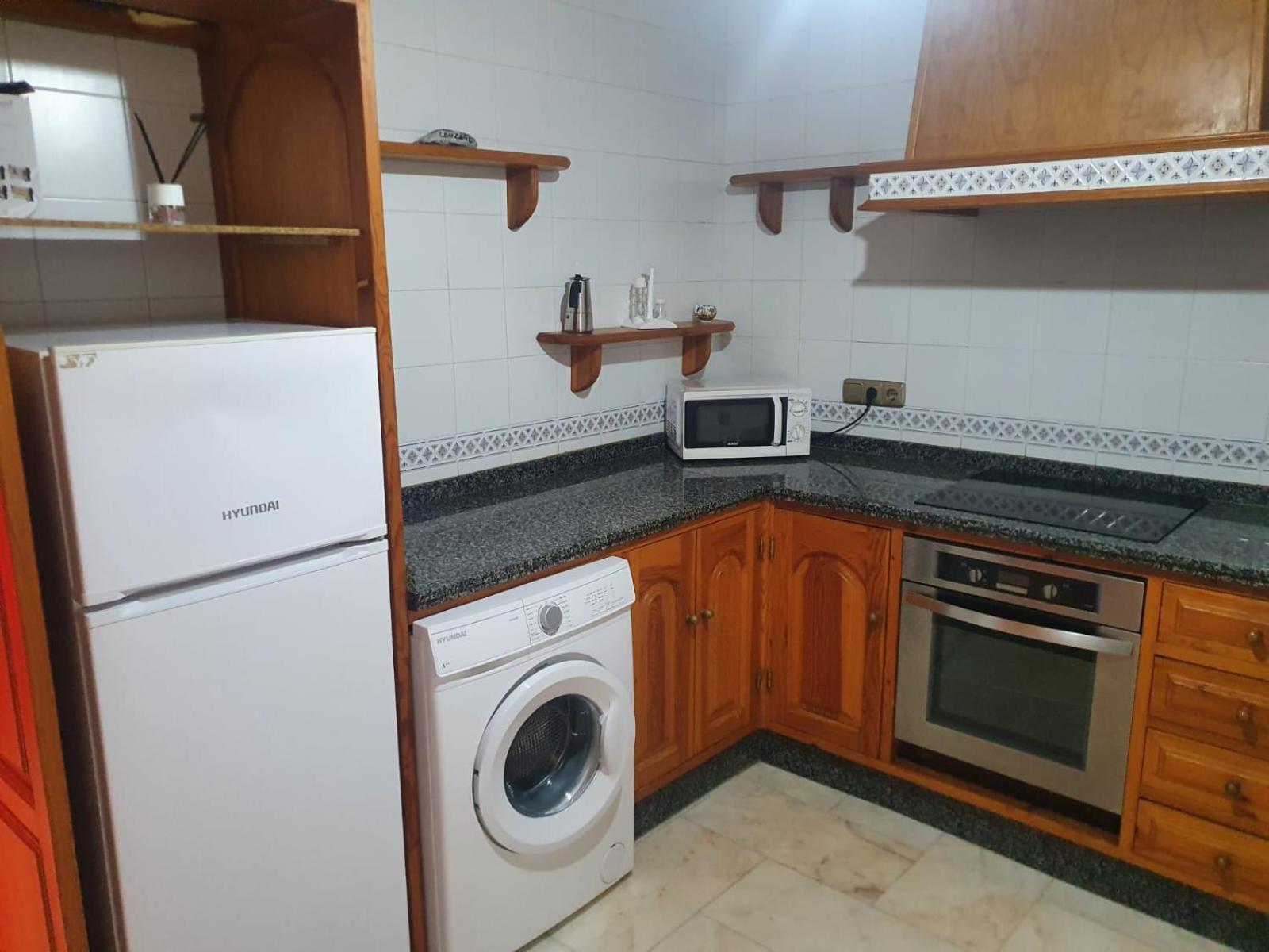 Piso Rocio Apartment Алмонте Екстериор снимка
