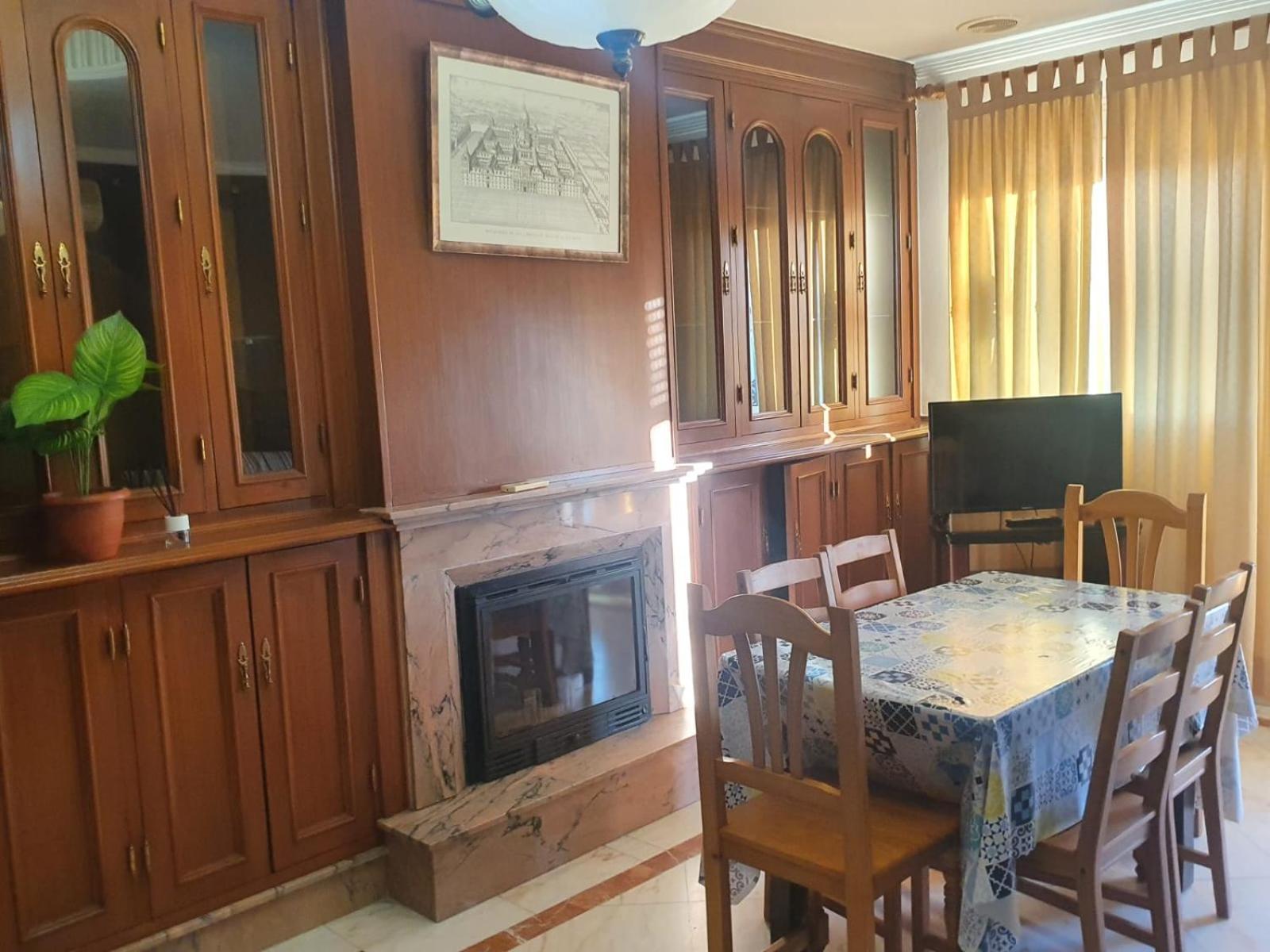 Piso Rocio Apartment Алмонте Екстериор снимка