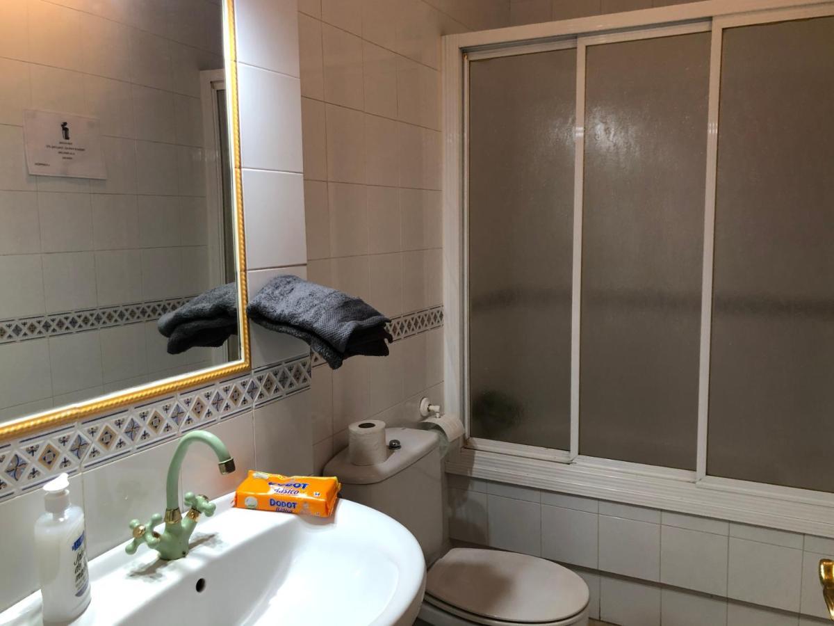 Piso Rocio Apartment Алмонте Екстериор снимка
